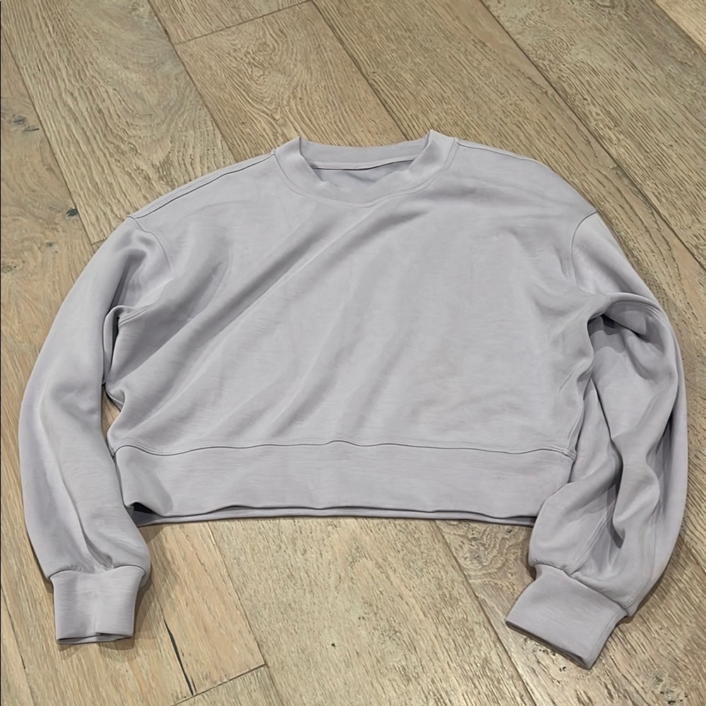 Lululemon Athletica Purple Cropped Sweatshirt